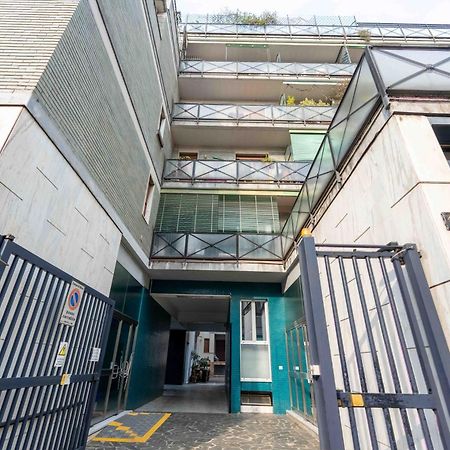 Suite 12 Milano Centro Parking Free מראה חיצוני תמונה