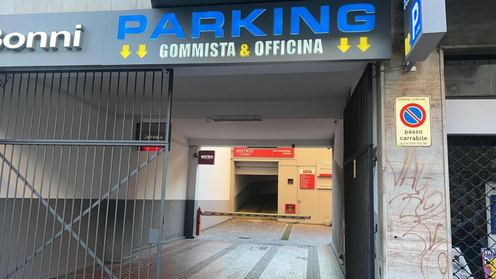 Suite 12 Milano Centro Parking Free מראה חיצוני תמונה
