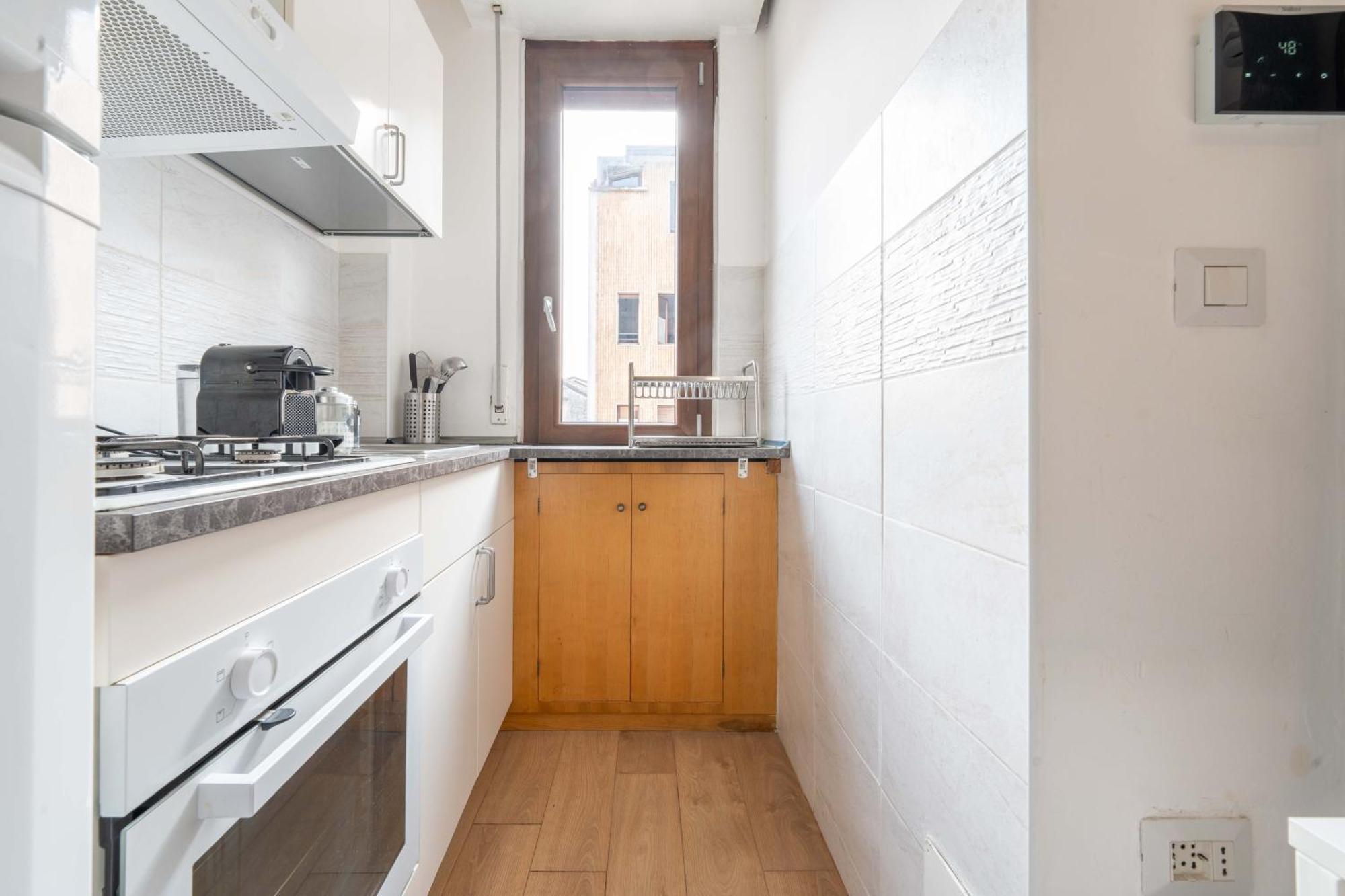 Suite 12 Milano Centro Parking Free מראה חיצוני תמונה