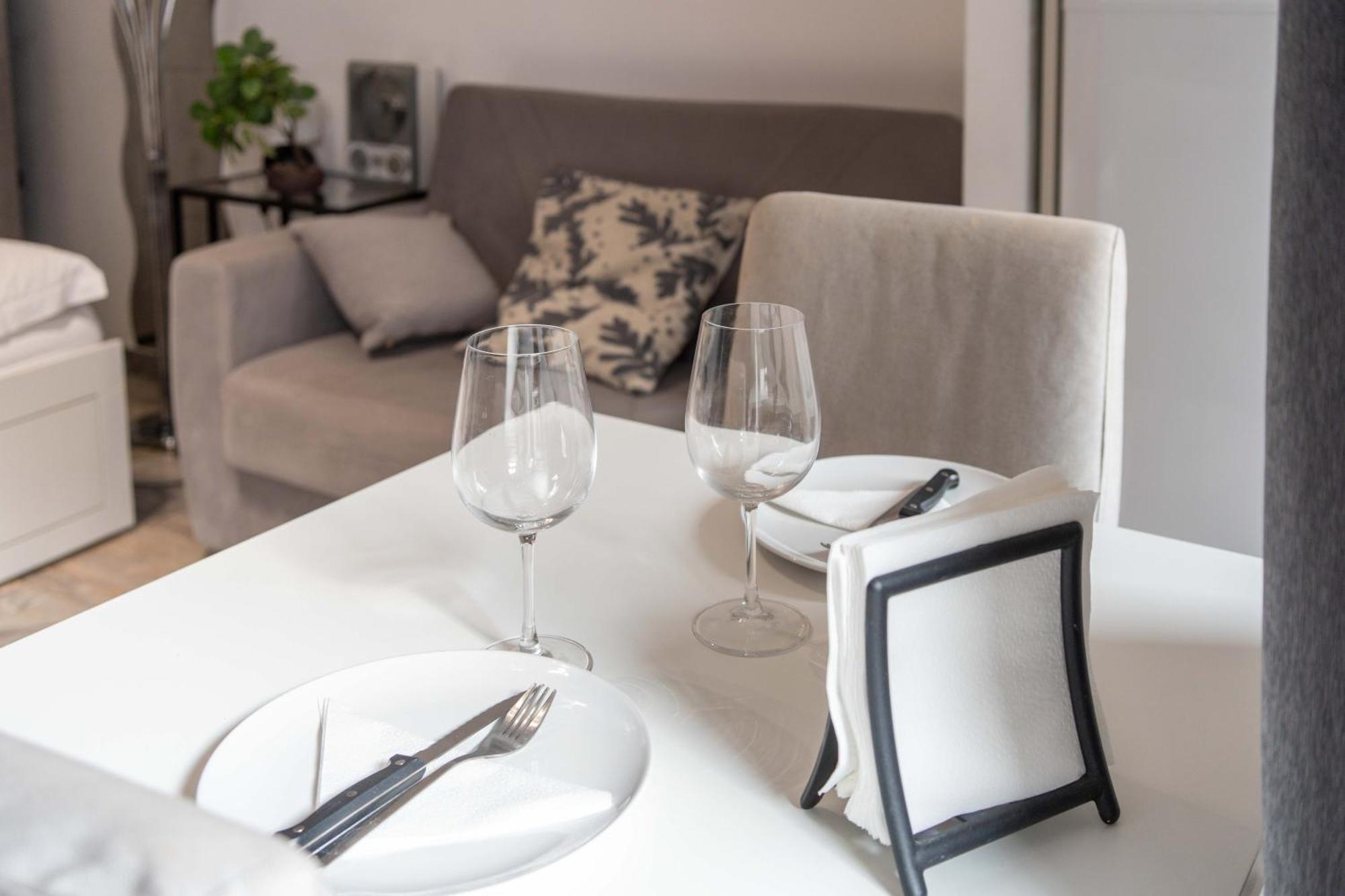 Suite 12 Milano Centro Parking Free מראה חיצוני תמונה