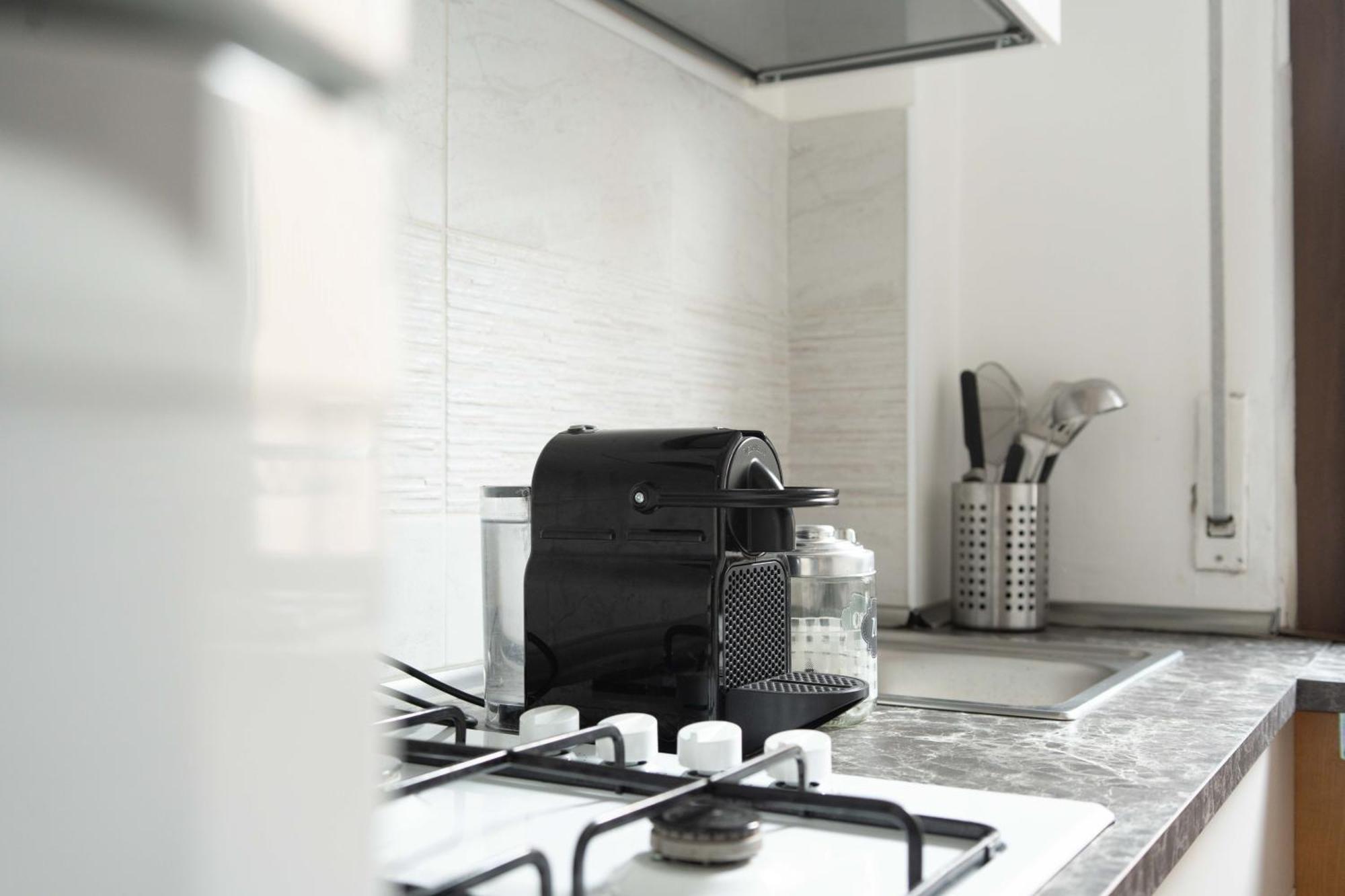 Suite 12 Milano Centro Parking Free מראה חיצוני תמונה